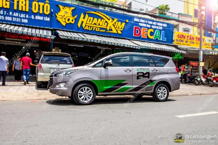 Tem Xe Toyota Innova - TIN046 - Ảnh 1