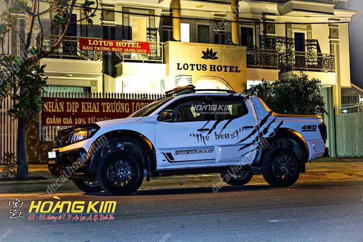 Tem Xe Nissan Navara - NNA001 - Ảnh 1