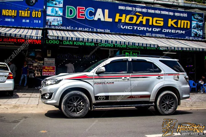 Tem Xe Toyota Fortuner - TFO015 - Ảnh 1