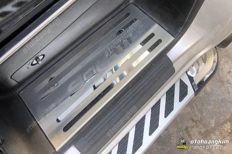 Bệ bước chân Hyundai Solati - Ảnh 5