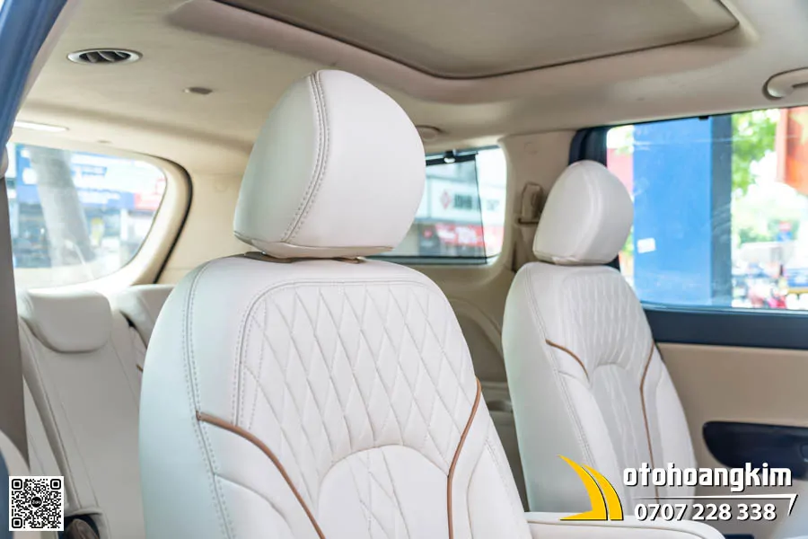 Bọc Ghế Da Nappa Xe Sedona Màu Trắng Viền Nâu - Ảnh 2