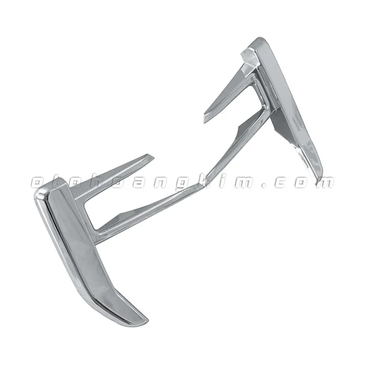Viền Đèn Gầm Sau Toyota Raize - Ảnh 4