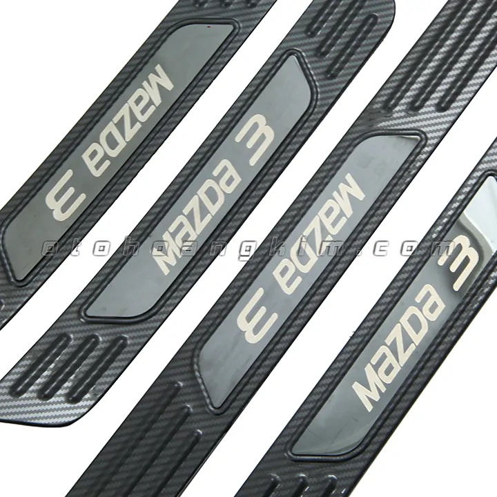 Nẹp bước chân ngoài Mazda 3 [2020-2021] cacbon - Ảnh 3