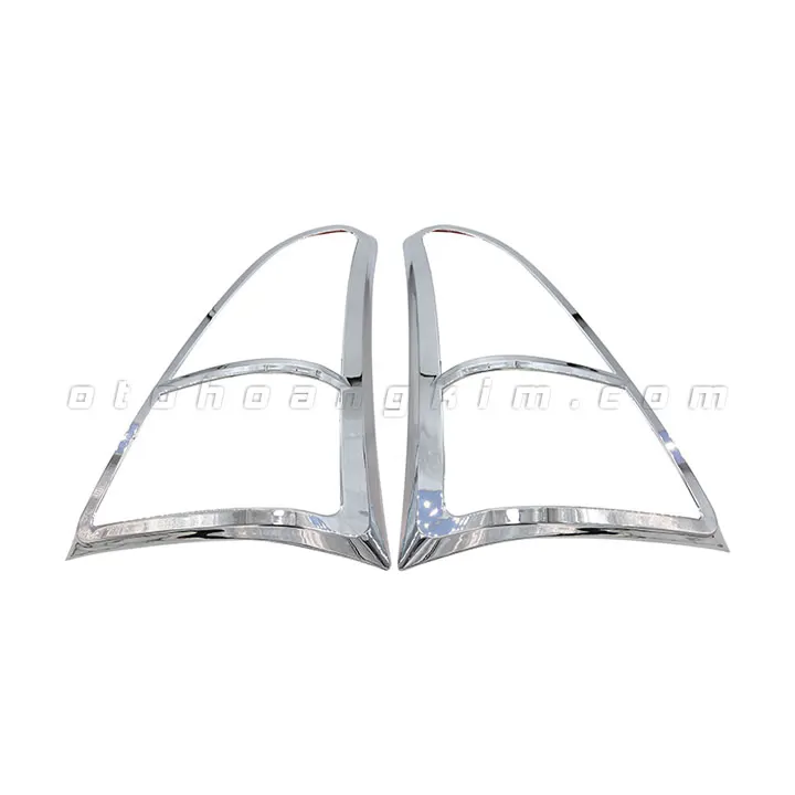 Viền đèn sau Toyota Innova [2009-2011] - Ảnh 3