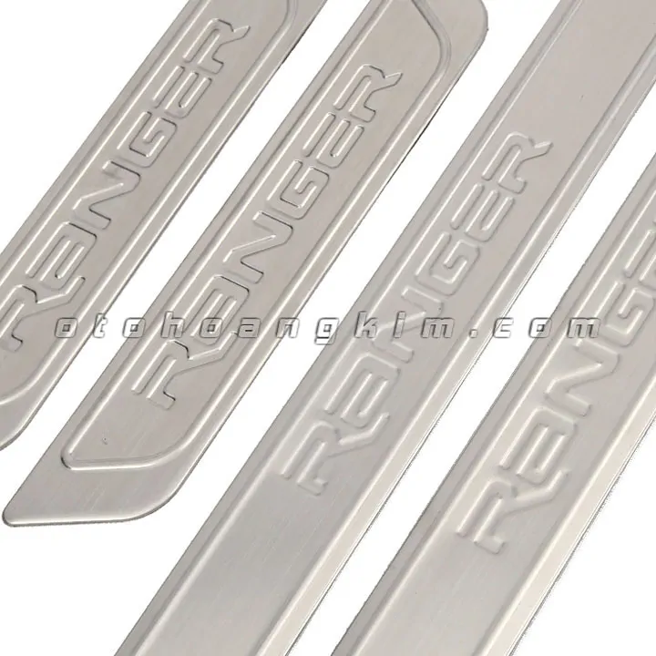 Nẹp bước chân ngoài Ford Ranger [2015-2021] loại phổ thông - Ảnh 2
