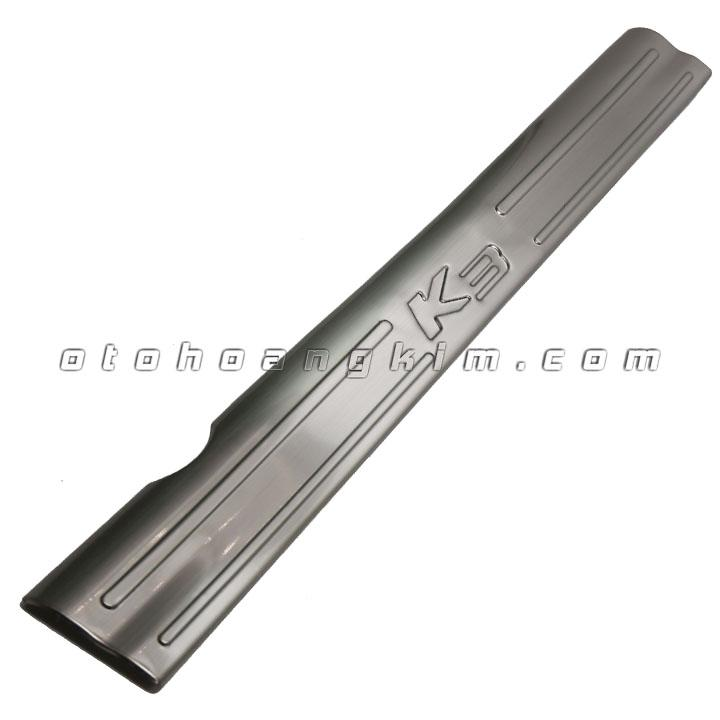 Nẹp bước chân trong Kia K3 - Ảnh 2