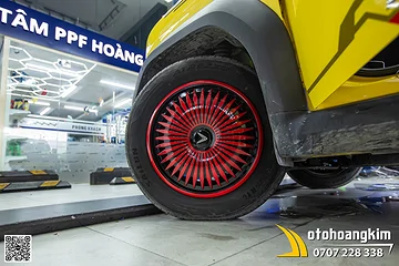 Chụp mâm nhựa 16 inch đỏ xe VF3
