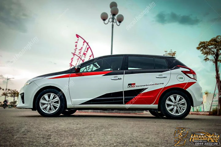 Tem Xe Toyota Yaris - TYA010 - Ảnh 1