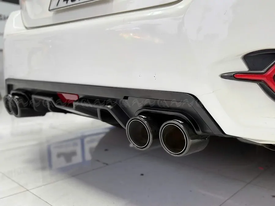 Líp Chia Pô Tròn Đen Mờ Cho Honda Civic 2017-2021 - Ảnh 4
