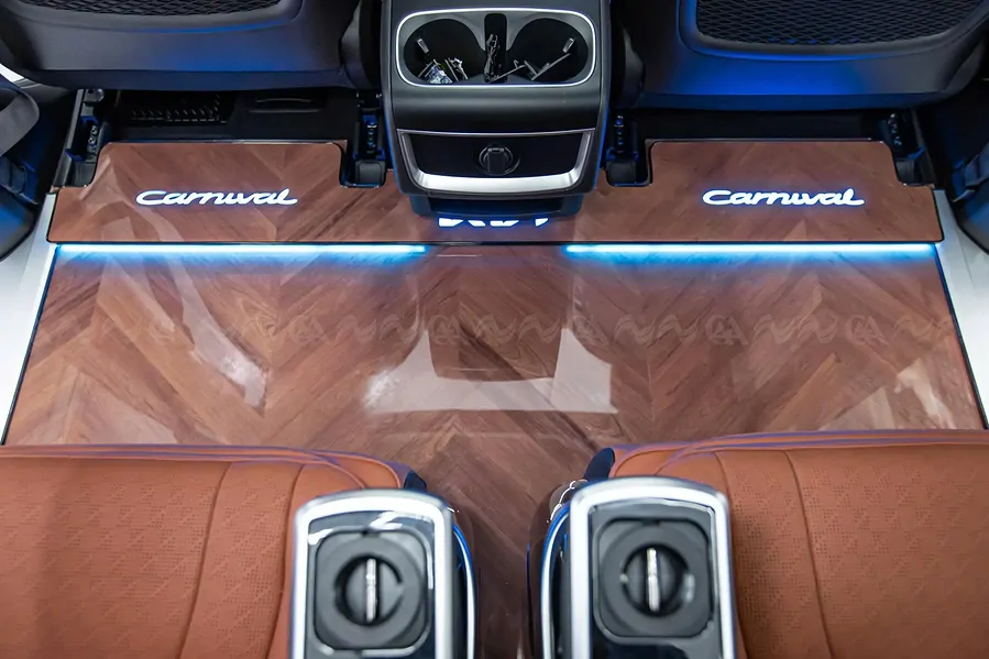 Sàn Limousine Carnival họa tiết vân gỗ xương cá - DVF110  - Ảnh 4