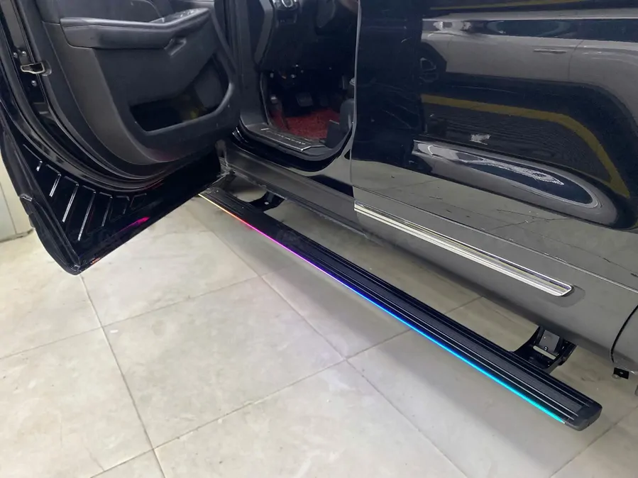Bậc Lên Xuống Điện Ford Explorer 2019 1 Viền LED  - Ảnh 4