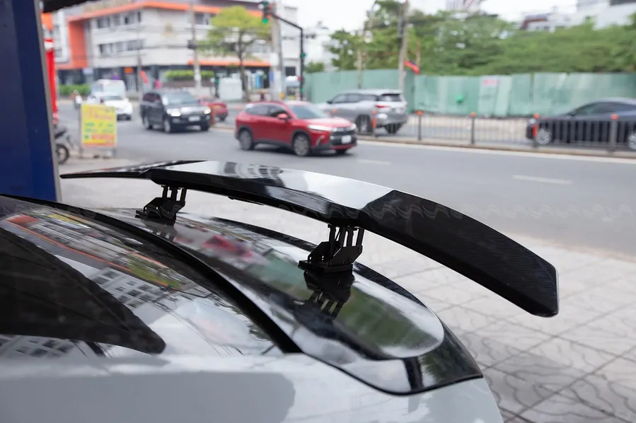 Đuôi Cá Thông Dụng Điện Cacbon Cho MG5 - Ảnh 2