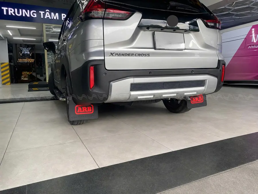 Bậc lên xuống cơ mẫu MACAN cho Xpander Cross - Ảnh 3