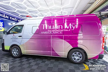 Dán tem quảng cáo Toyota Hiace - Mẫu Bệnh viện Thuận Mỹ hiện đại
