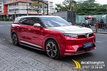 Vinfast VF9 dán đổi màu kiểu Maybach