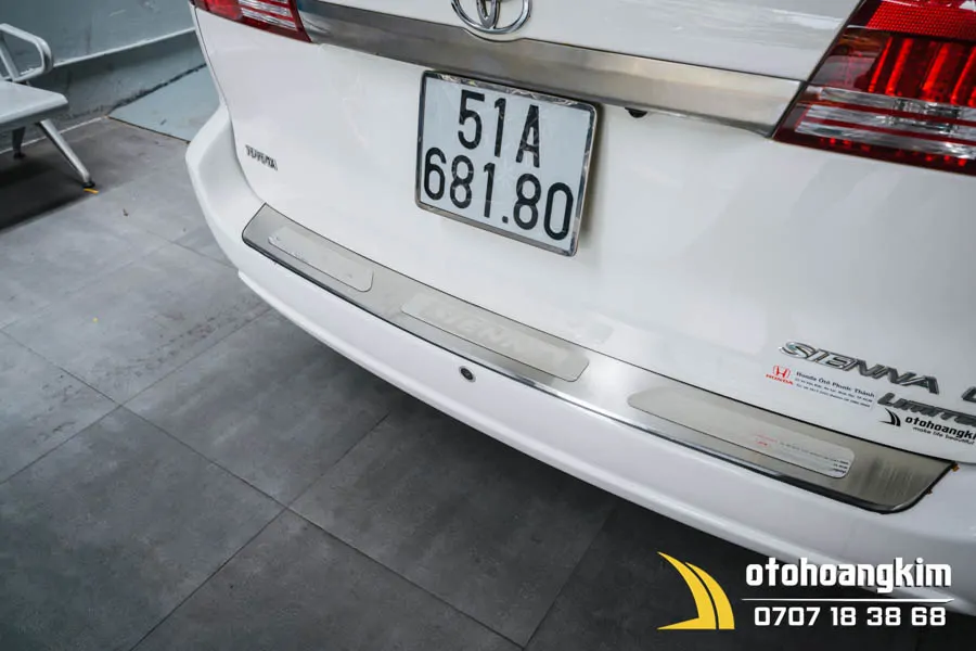 Chống Trầy Cốp Sơn Toyota Sienna 2008 Inox - Ảnh 5