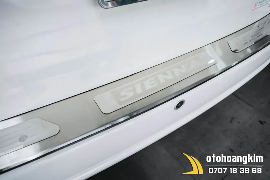 Chống Trầy Cốp Sơn Toyota Sienna 2008 Inox - Ảnh 2
