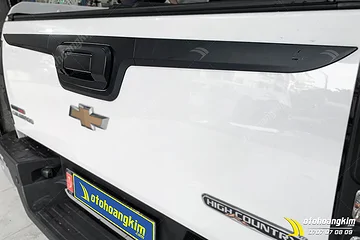 Tay Cốp Chevrolet Colorado Nhựa Đen