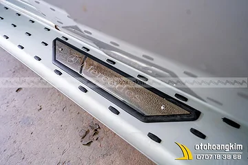 Bệ bước ngoài Mercedes Sprinter
