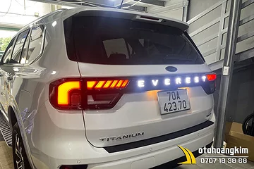 Đèn Led Cốp Ford Everest 2022