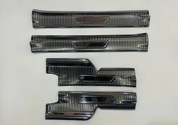 Nẹp bước chân trong Limo Green titan 