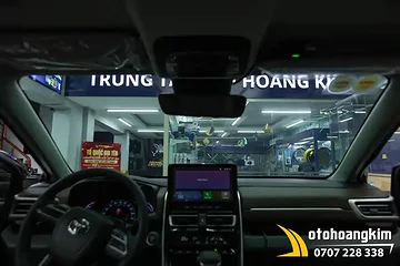 Dán phim cách nhiệt Konica xe Toyota Innova Cross