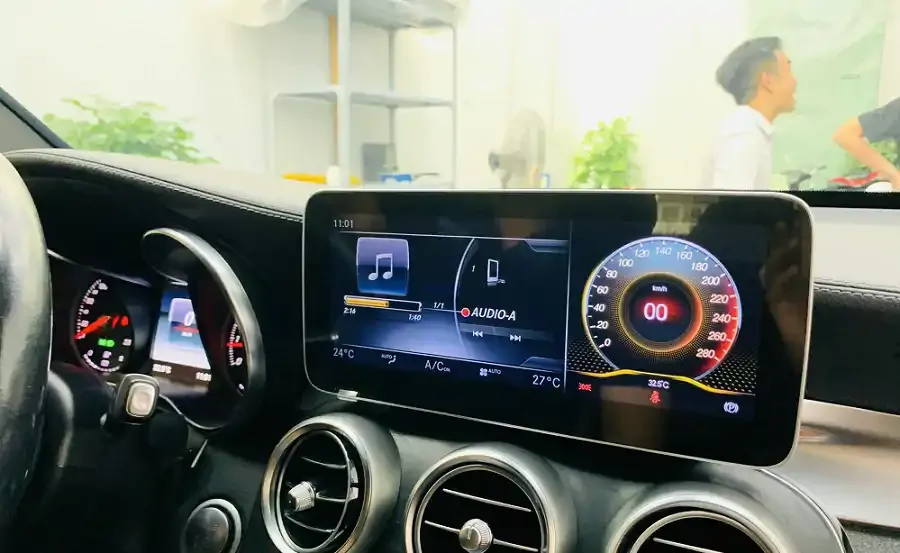 Màn hình android Winca Merc GLC300 - Ảnh 2