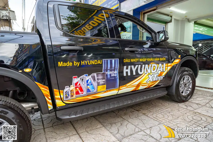 Dán tem quảng cáo xe Ranger mẫu dầu nhớt Hyundai XTeer - Ảnh 5