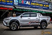 Tem Xe Toyota Hilux - THI002