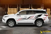 Tem Xe Toyota Fortuner - TFO135