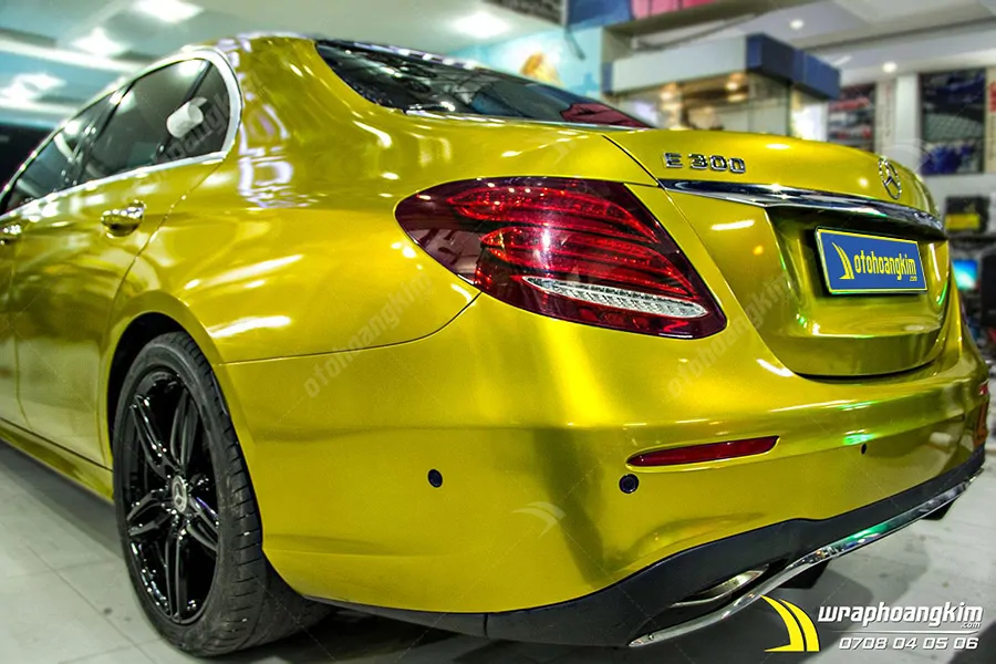 Dán đổi màu Candy vàng Gold Mercedes E 300 - Ảnh 8