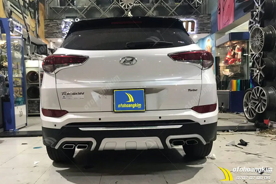 Ốp Cản Sau Hyundai Tucson Cao Cấp - Ảnh 2