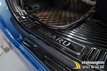 Nẹp Bước Chân Trong Subaru Titan