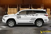 Tem Xe Toyota Fortuner - TFO137