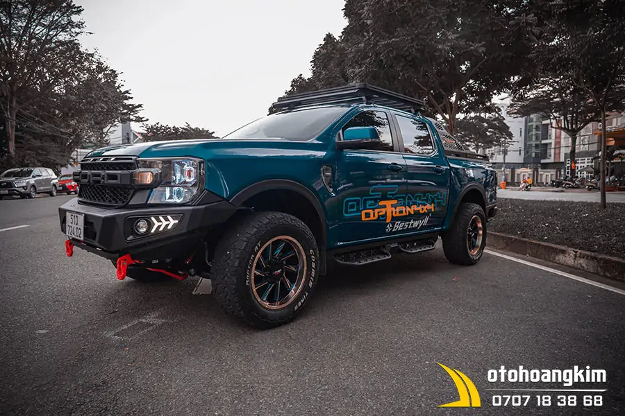 Giá Nóc Kết Hợp Đèn Led Bar Ford Ranger 2023 Hiệu Option4x4 - Ảnh 3