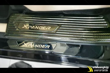 Nẹp Bước Chân Trong Mitsubishi Xpander Titan