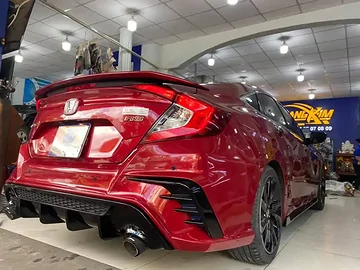 Body Civic FC450