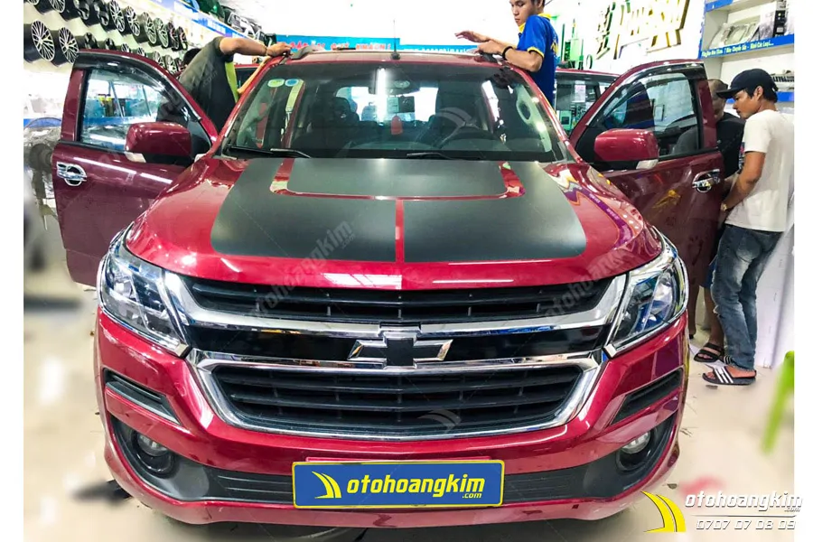 Viền Đèn Trước Chevrolet Trailblazer - Ảnh 2