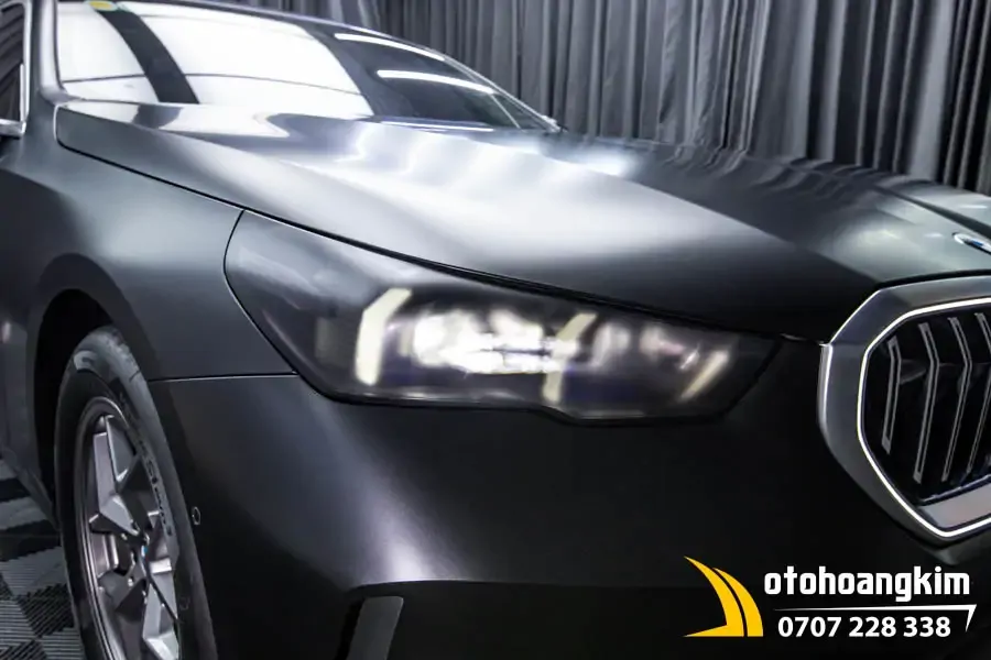 Dán PPF AVERY Supreme Xtreme Satin Xe BMW 320i - Ảnh 6