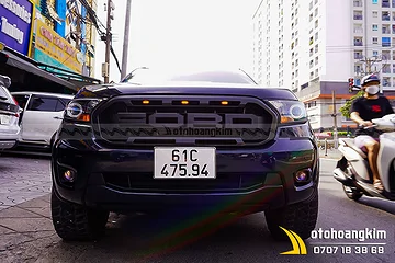Mặt ca lăng Ford Ranger Wildtrak đèn led