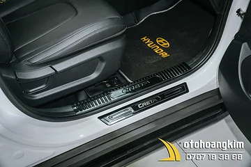 Nẹp Bước Chân Ngoài Hyundai Creta 2022 Titan