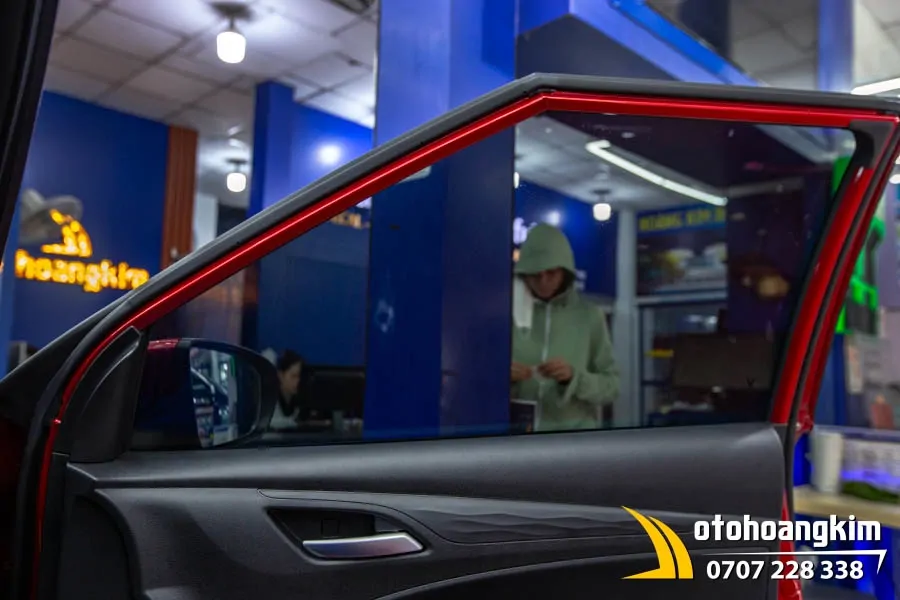 Dán Phim Cách Nhiệt 3M Xe VF5 - Ảnh 2