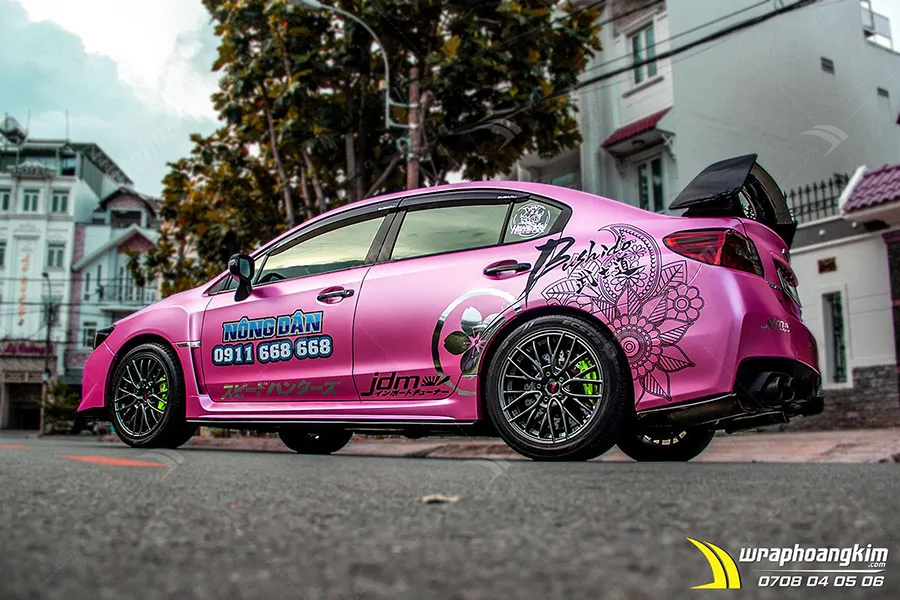 Dán đổi màu Candy hồng nhạt ánh kim Subaru WRX - Ảnh 6