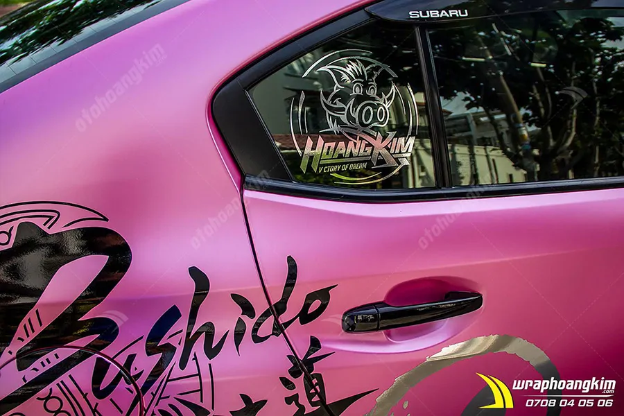 Dán đổi màu Candy hồng nhạt ánh kim Subaru WRX - Ảnh 2