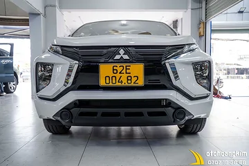 Cảm biến lùi 6 mắt Mitsubishi Xpander