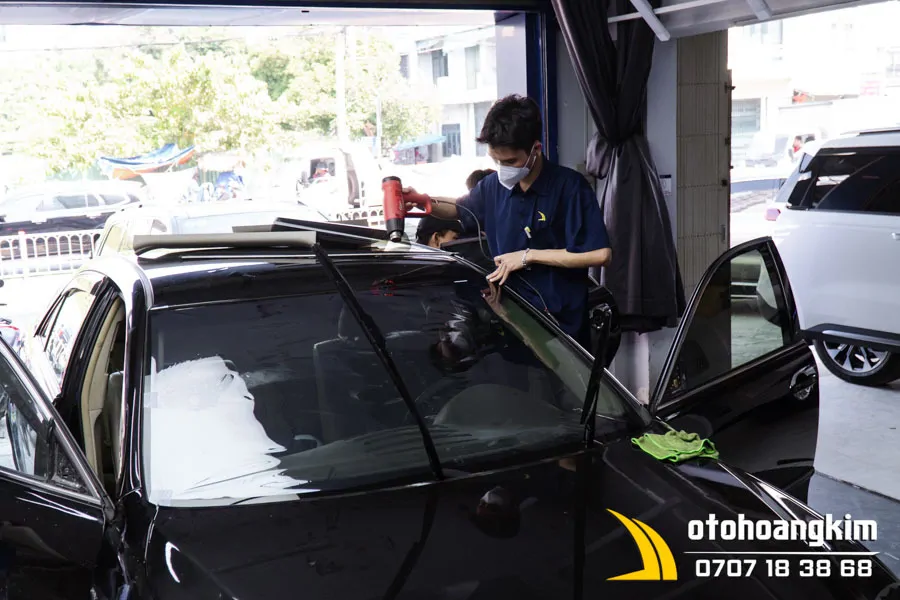 Dán Film Cách Nhiệt 3M Xe Toyota Camry - Ảnh 3