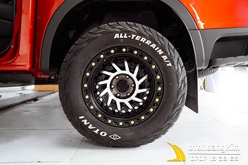 Mâm ô tô Ford Ranger Wildtrak 2023 đinh ốc
