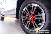 Dán Decal Mâm Ô Tô Mitsubishi TritoN 2022