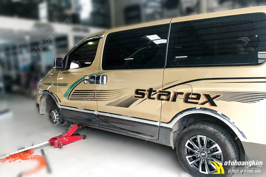 Chén Cửa Hyundai Starex Mạ Crom - Ảnh 2