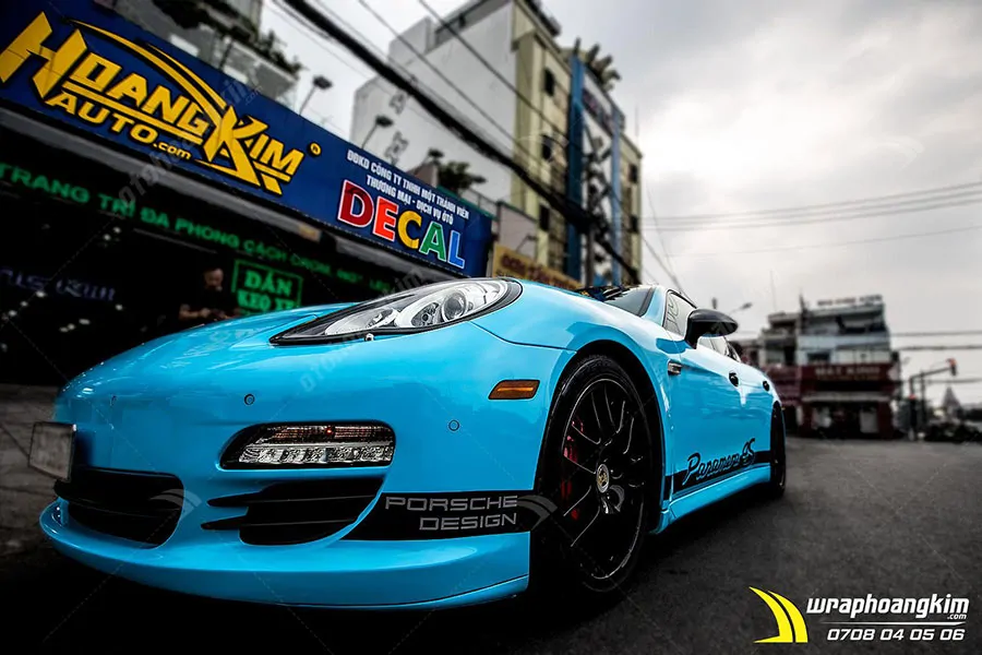 Dán đổi màu Candy xanh biển nhạt Porsche Panamera - Ảnh 5